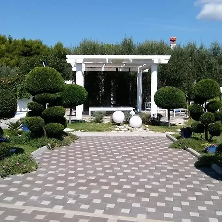 Sebastiana 12 Persone Villa *